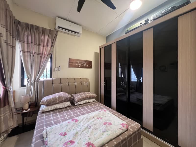 2-storey Terraced House for Sale in Seri Kembangan (Selangor) - Sam Ong - PropertyGuru.com.my