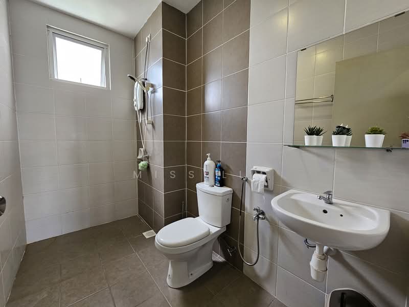 Kediaman Servis untuk Disewa di BSP 21 - MISS LIM - Bathroom - PropertyGuru.com.my