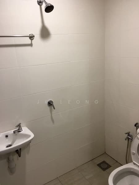 The Westside One untuk Untuk Dijual - RM 1,250,000, Mac 2026 - Bathroom - PropertyGuru.com.my