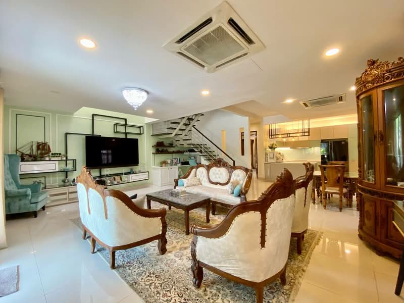 2.5-storey Terraced House for Sale in Shah Alam (Selangor) - Reena Sarif - Living Room - PropertyGuru.com.my