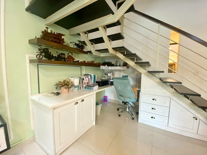 2.5-storey Terraced House for Sale in Shah Alam (Selangor) - Reena Sarif - Study - PropertyGuru.com.my