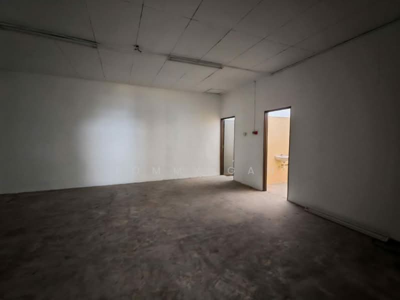 Factory for Rent in Sungai Bakap (Penang) - Tommy Gan - Interior - PropertyGuru.com.my