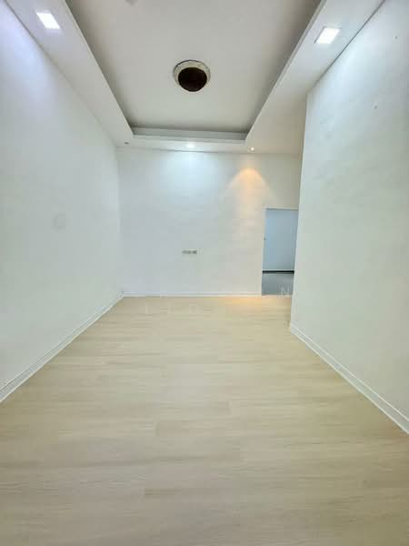 1-storey Terraced House for Sale in Taman Perling (Perling) - Loong Hing Liong - Interior - PropertyGuru.com.my