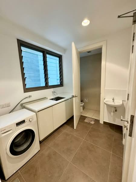 Condominium for Rent at Seni Mont Kiara - YP Tan - Bathroom - PropertyGuru.com.my