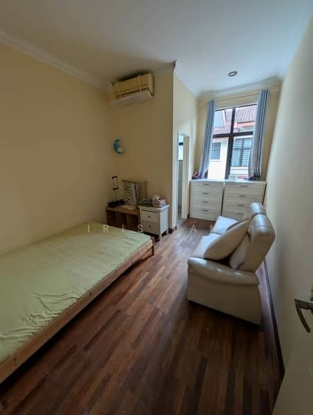 2-storey Terraced House for Rent in Puchong (Selangor) - Iris Tan - Bedroom - PropertyGuru.com.my