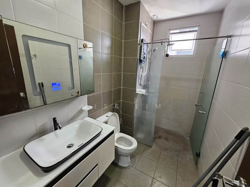 Service Residence for Rent at BSP 21 - MISS LIM - Bathroom - PropertyGuru.com.my