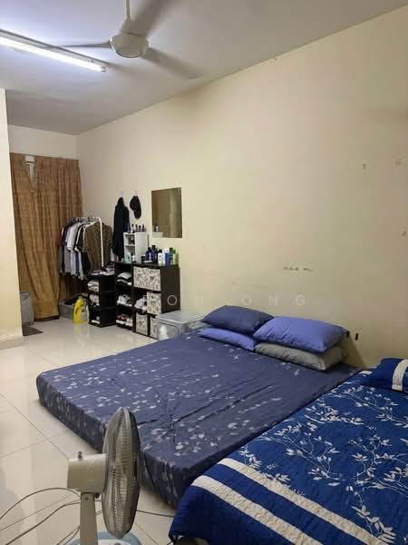 Kondominium untuk Dijual di Platinum Hill PV 2 - Aaron Ong - Bedroom - PropertyGuru.com.my