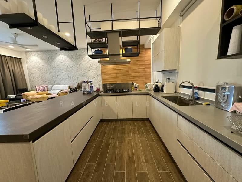 Untuk Disewa - Prominence