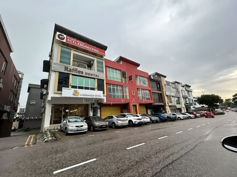 Shop for Sale in Taman Molek (Johor Bahru) - Liz Yap - Exterior - PropertyGuru.com.my