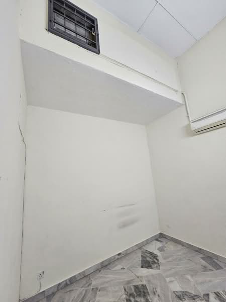 SD4 untuk Untuk Disewa - RM 1,950 /bulan, Mac 2026 - Interior - PropertyGuru.com.my