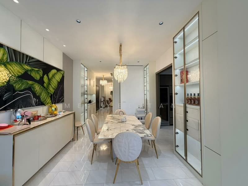 Service Residence for Sale at Eaton Residence - Mei Yee Tan - Dining Room - PropertyGuru.com.my