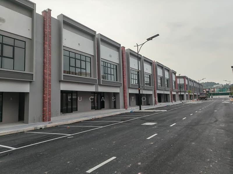Shop for Rent in Bandar Gamuda Gardens (Rawang) - Lucas Toh - Exterior - PropertyGuru.com.my