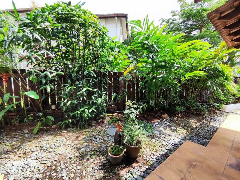 Semi-Detached House for Rent in Bandar Kinrara (Selangor) - Lydia Tang - Garden - PropertyGuru.com.my