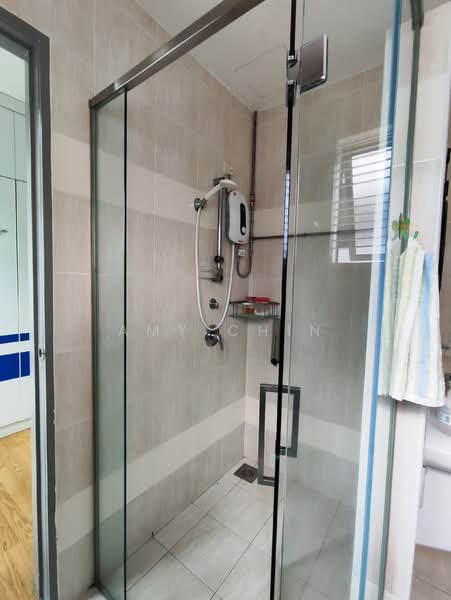 3-storey Terraced House for Sale in Taman Bukit Prima (Cheras) - Amy Chin - Bathroom - PropertyGuru.com.my