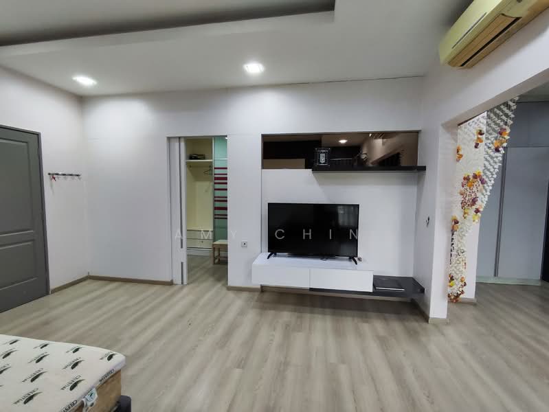 3-storey Terraced House for Sale in Taman Bukit Prima (Cheras) - Amy Chin - Living Room - PropertyGuru.com.my