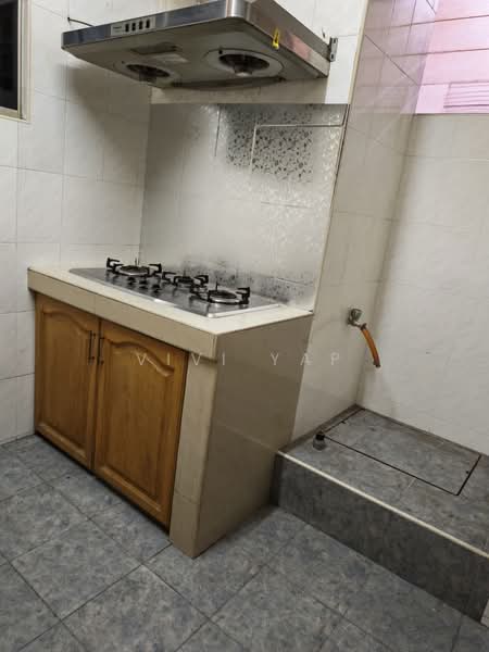 Pangsapuri untuk Disewa di Pangsapuri Seri Pinang - Vivi Yap - Kitchen - PropertyGuru.com.my