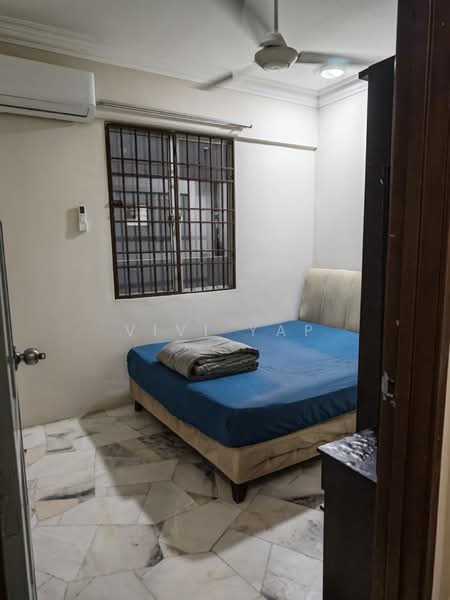 Pangsapuri untuk Disewa di Pangsapuri Seri Pinang - Vivi Yap - Bedroom - PropertyGuru.com.my