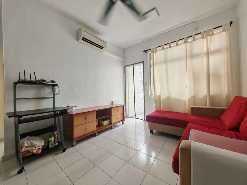 Apartment for Sale at Villa Krystal @ Bandar Selesa Jaya - Lex Hiew - Living Room - PropertyGuru.com.my