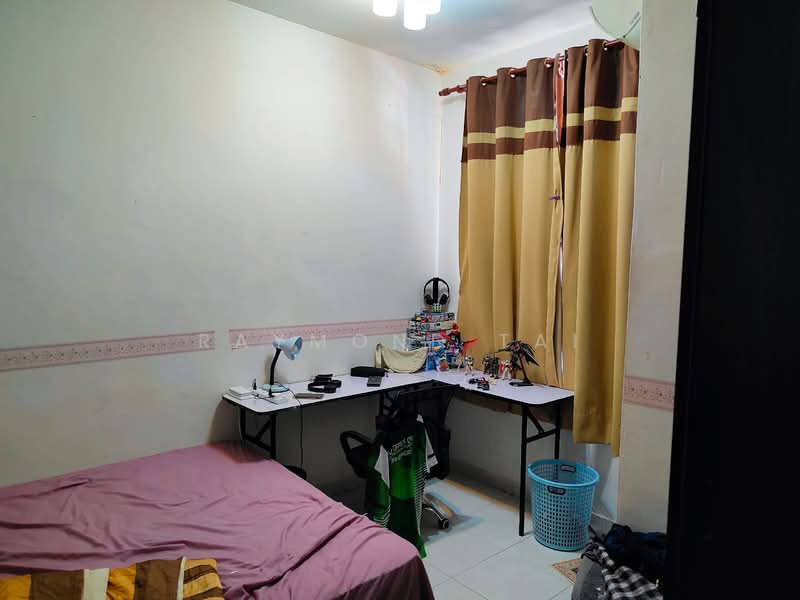 2-storey Terraced House for Sale in Taman Air Tawar Indah (Butterworth) - Raymond Tai - Bedroom - PropertyGuru.com.my