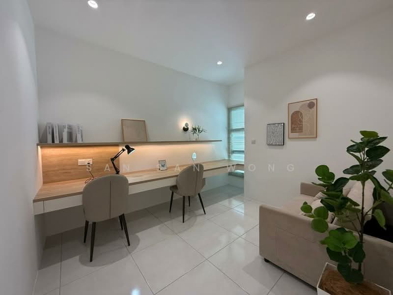 Terraced House for Sale in Kuching (Sarawak) - San San Wong - Study - PropertyGuru.com.my