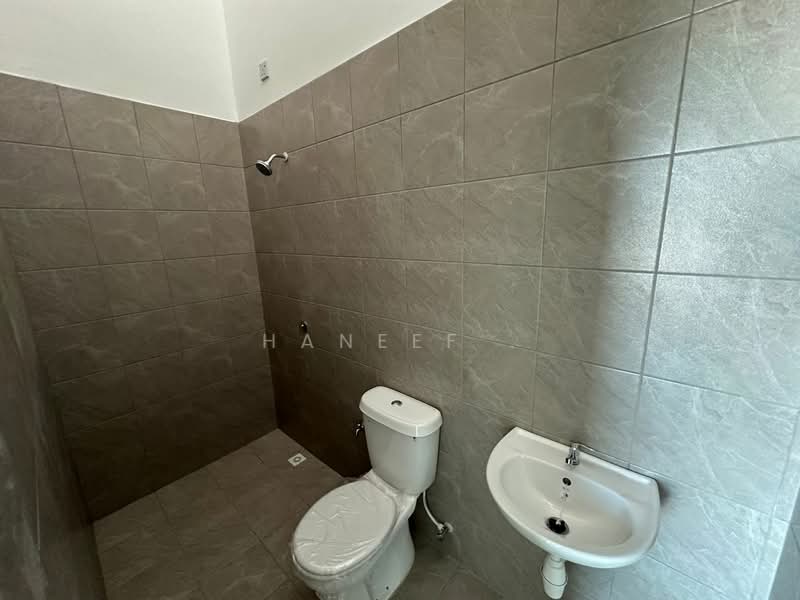 Semi-Detached House for Sale in Alor Setar (Kedah) - Haneef . - Bathroom - PropertyGuru.com.my