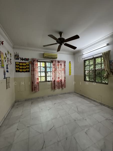 Terraced House for Sale in Bukit Rahman Putra (Sungai Buloh) - Chia Wei Ping - Bedroom 3 - PropertyGuru.com.my