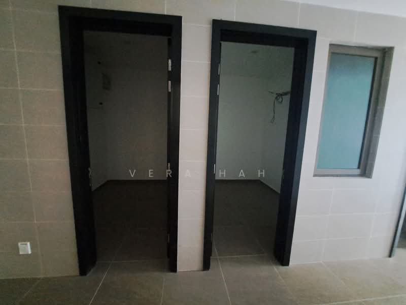 Condominium for Sale at Pinnacle Bangsar - Vera Hah - Maid & utility room - PropertyGuru.com.my