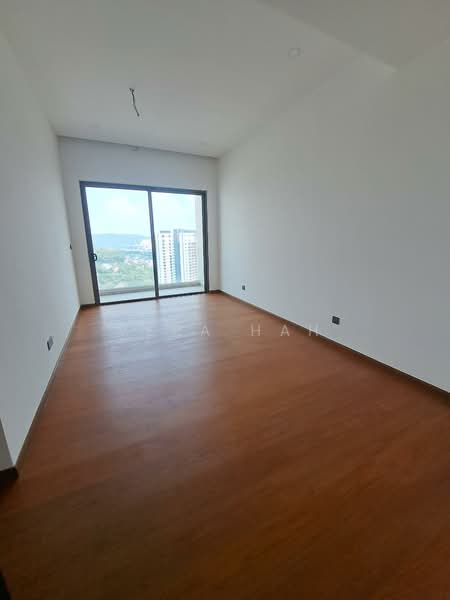 Condominium for Sale at Pinnacle Bangsar - Vera Hah - Big Master Bedroom - PropertyGuru.com.my