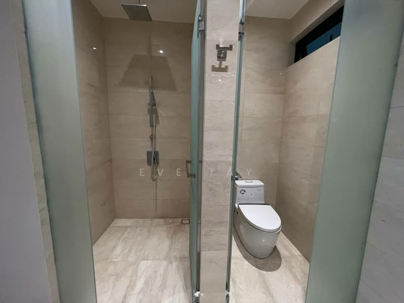 Service Residence for Sale at 10 Stonor - Eve Tay - Bathroom - PropertyGuru.com.my
