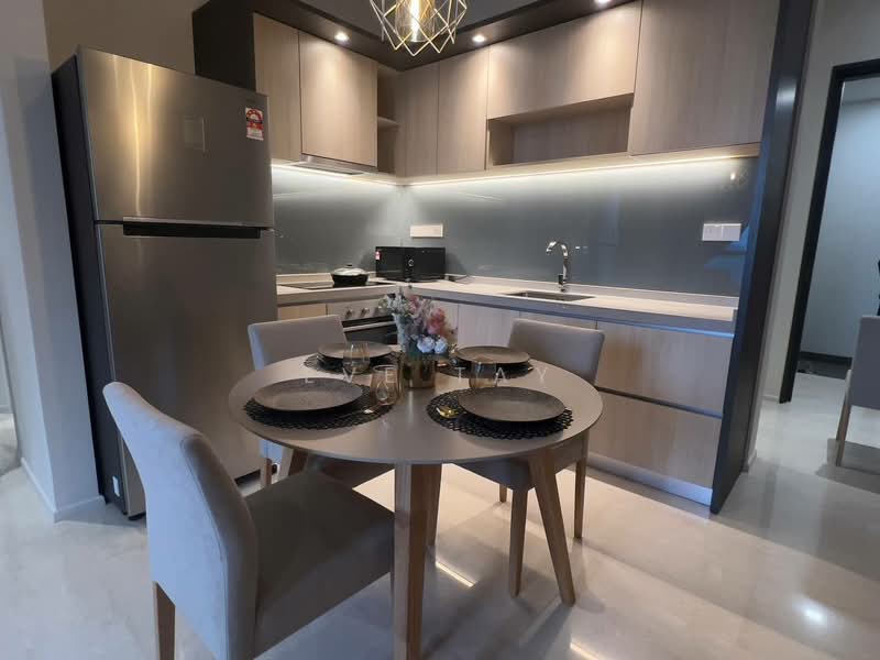 Service Residence for Sale at 10 Stonor - Eve Tay - Kitchen - PropertyGuru.com.my