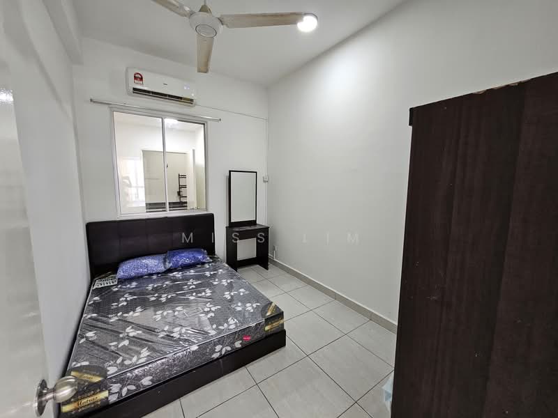 Service Residence for Rent at BSP 21 - MISS LIM - Bedroom - PropertyGuru.com.my