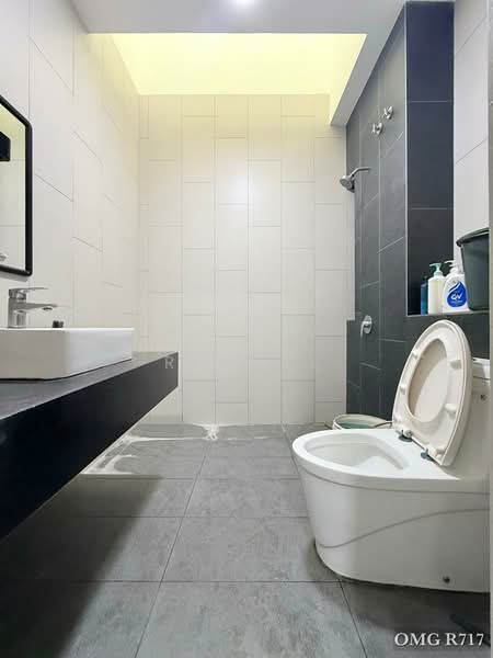 3-storey Terraced House for Sale in Setia Alam (Selangor) - Ryan . - Bathroom - PropertyGuru.com.my