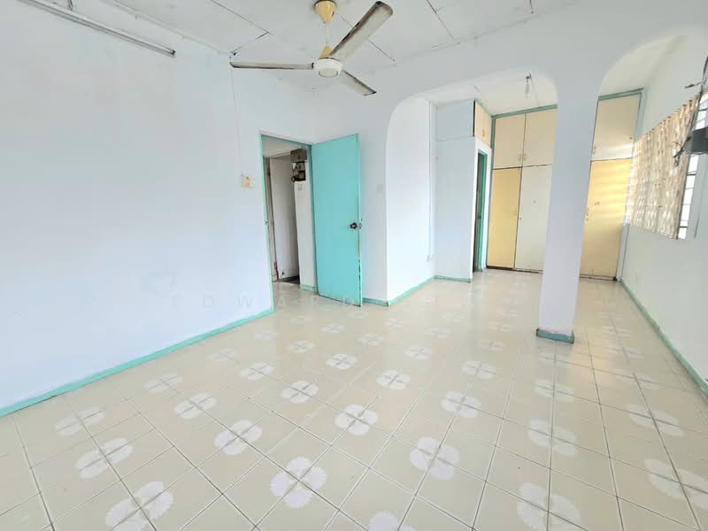 2-storey Terraced House for Rent in Johor Bahru (Johor) - Edward Siow - Interior - PropertyGuru.com.my