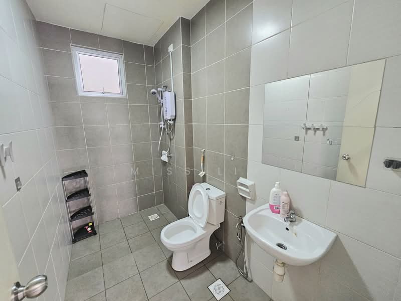 Service Residence for Rent at BSP 21 - MISS LIM - Bathroom - PropertyGuru.com.my