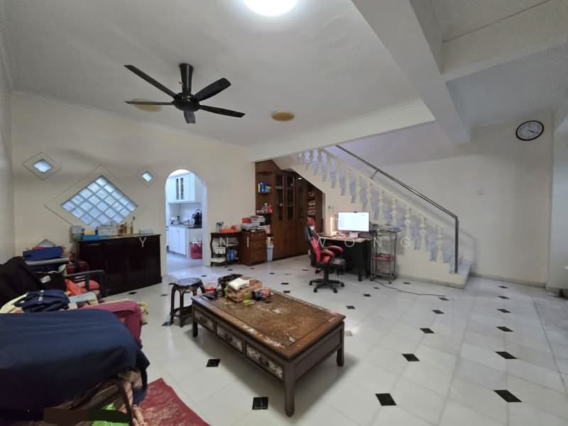 Fully Extended🔥Jalan Ipoh, Batu 5, Limited Landed, 2 Storey Terrace untuk Untuk Dijual - RM 940,000, Mac 2026 - Living Room - PropertyGuru.com.my