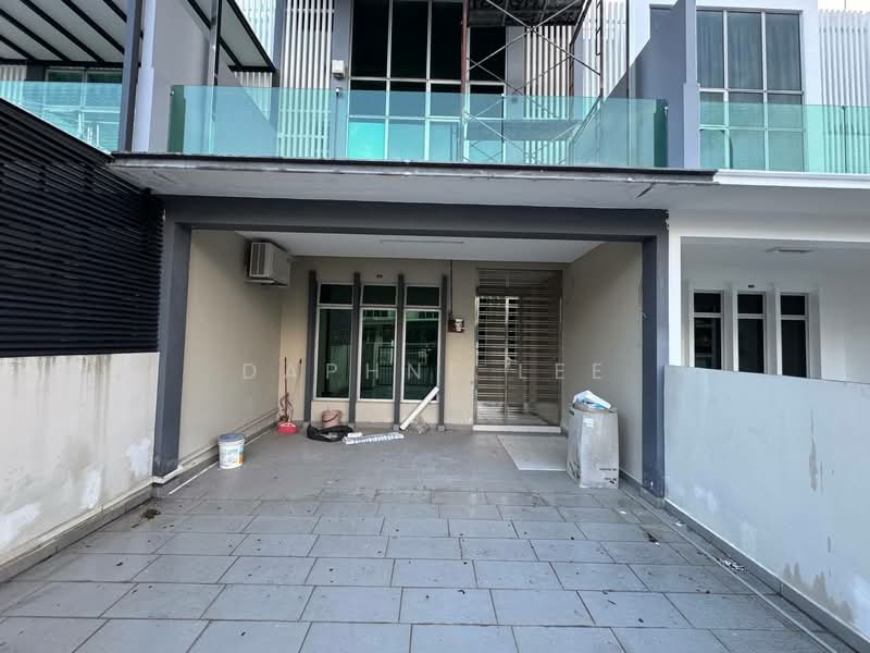 2-storey Terraced House for Rent in Taman Mount Austin (Tebrau) - Daphne Lee - Exterior - PropertyGuru.com.my