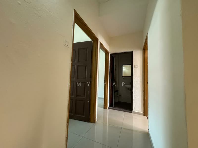 2-storey Terraced House for Sale in Taman Bukit Desa (Kepong) - Amy Yap - Corridor - PropertyGuru.com.my
