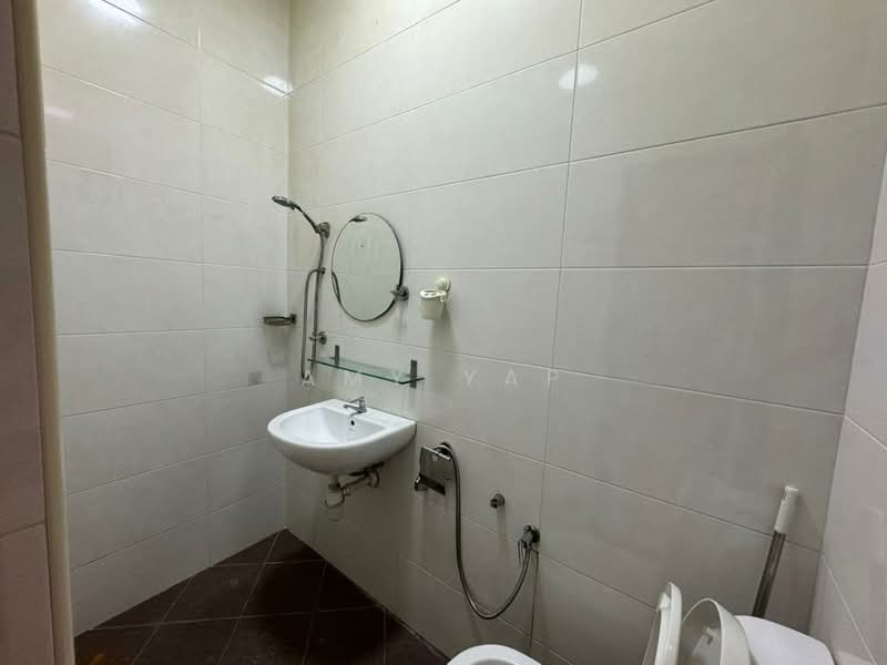 2-storey Terraced House for Sale in Taman Bukit Desa (Kepong) - Amy Yap - Bathroom - PropertyGuru.com.my