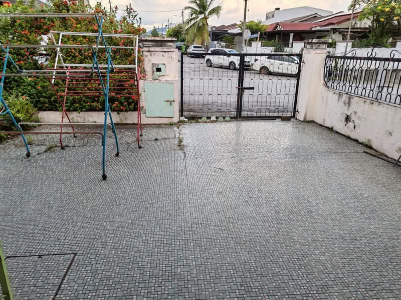 2-storey Terraced House for Sale in Sri Petaling (Kuala Lumpur) - H.K Ching - Exterior - PropertyGuru.com.my