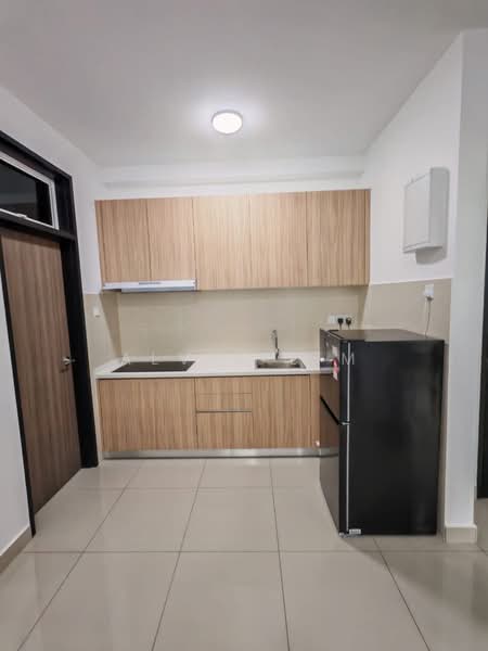 Service Residence for Rent at TRELLIS RESIDENCES - Alvin Lim - Kitchen - PropertyGuru.com.my