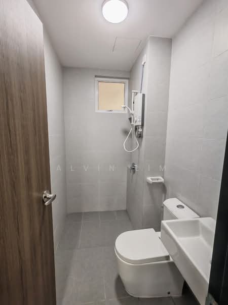 Service Residence for Rent at TRELLIS RESIDENCES - Alvin Lim - Bathroom - PropertyGuru.com.my