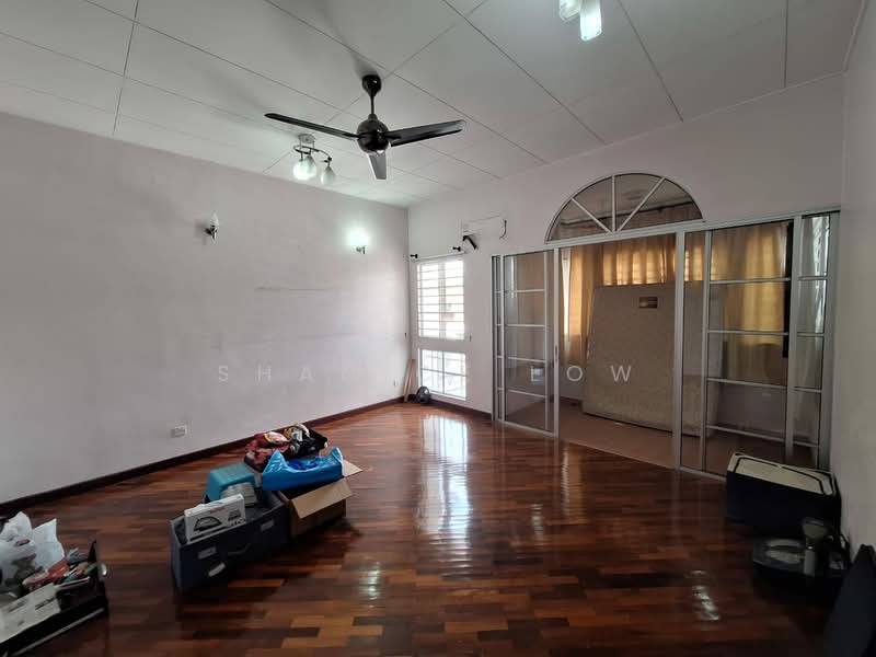 2-storey Terraced House for Sale in Bandar Puteri Puchong (Puchong) - Shanice Low - Living Room - PropertyGuru.com.my