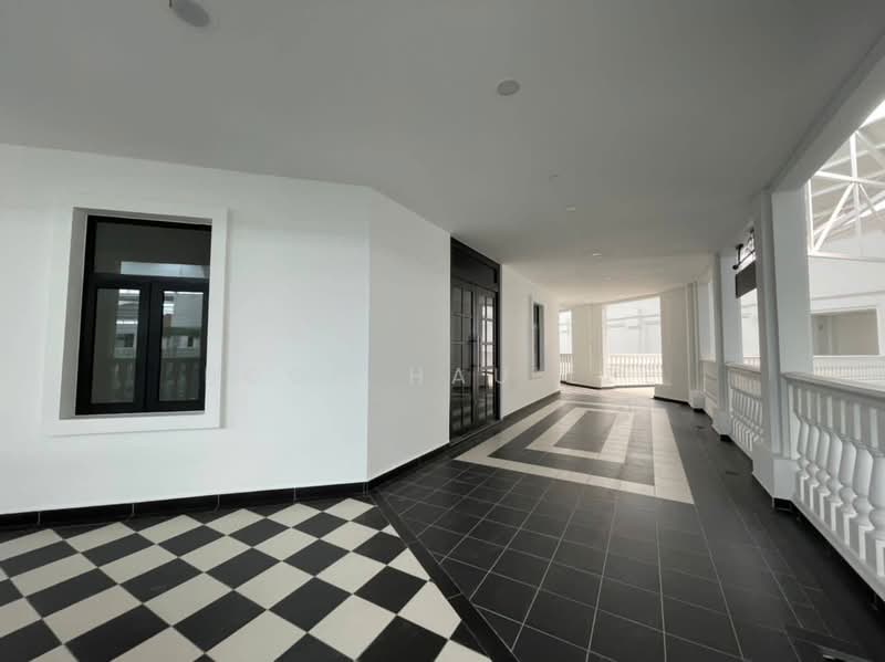 Shop @ Eco Galleria, Eco Botanic untuk Untuk Disewa - RM 1,500 /bulan, Mac 2026 - Corridor - PropertyGuru.com.my