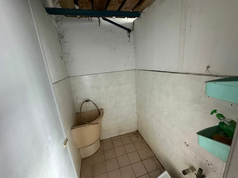 Shoplot 1st Floor - Taman Mustika - Hutan Kampung untuk Untuk Disewa - RM 600 /bulan, Apr 2026 - Interior - PropertyGuru.com.my