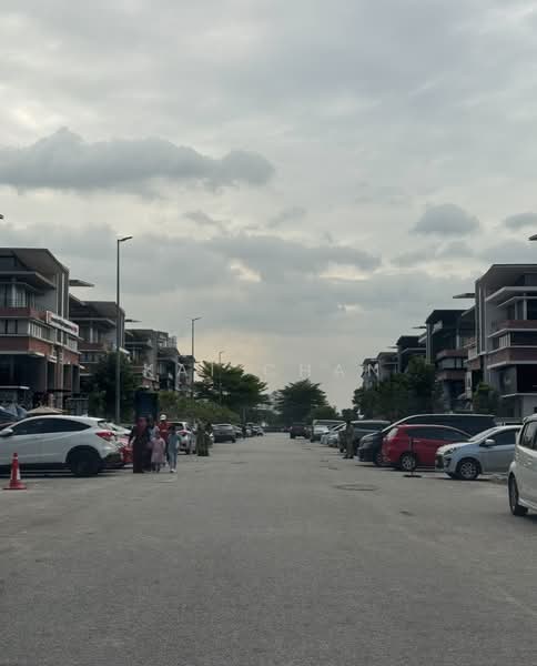 Semi-D Factory for Rent in Puchong (Selangor) - Kai Chan - Exterior - PropertyGuru.com.my