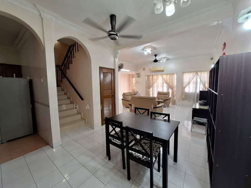 2-storey Terraced House for Sale in Bandar Puteri Puchong (Puchong) - Shanice Low - Living Room - PropertyGuru.com.my