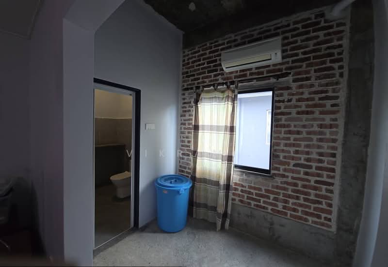 2-storey Terraced House for Sale in Kota Emerald (Rawang) - Vikram . - Bathroom - PropertyGuru.com.my