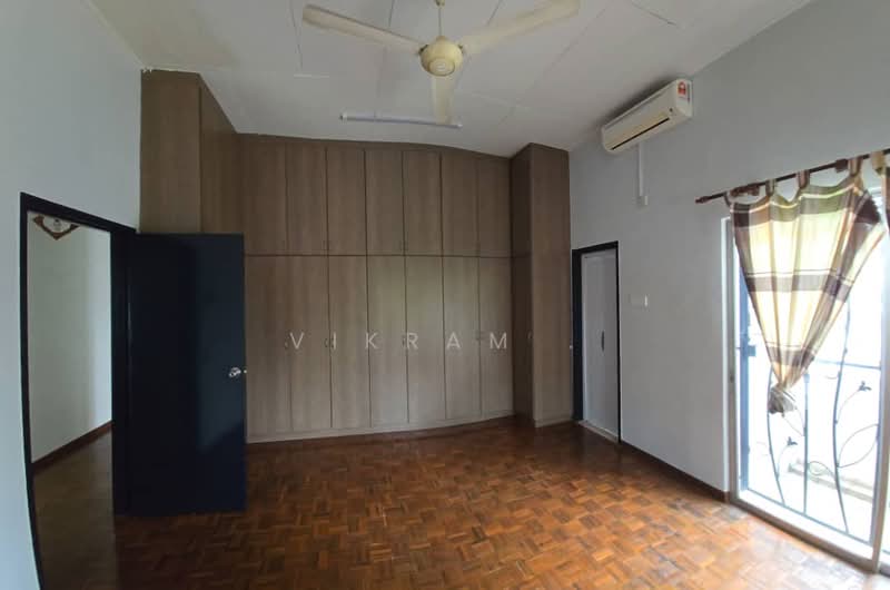 2-storey Terraced House for Sale in Kota Emerald (Rawang) - Vikram . - Bedroom - PropertyGuru.com.my