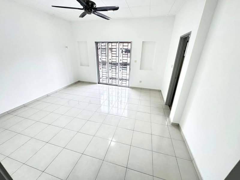 Rumah Teres 2 Tingkat untuk Dijual di Nusa Bayu (Iskandar Puteri (Nusajaya)) - Elaine Tan - Living Room - PropertyGuru.com.my