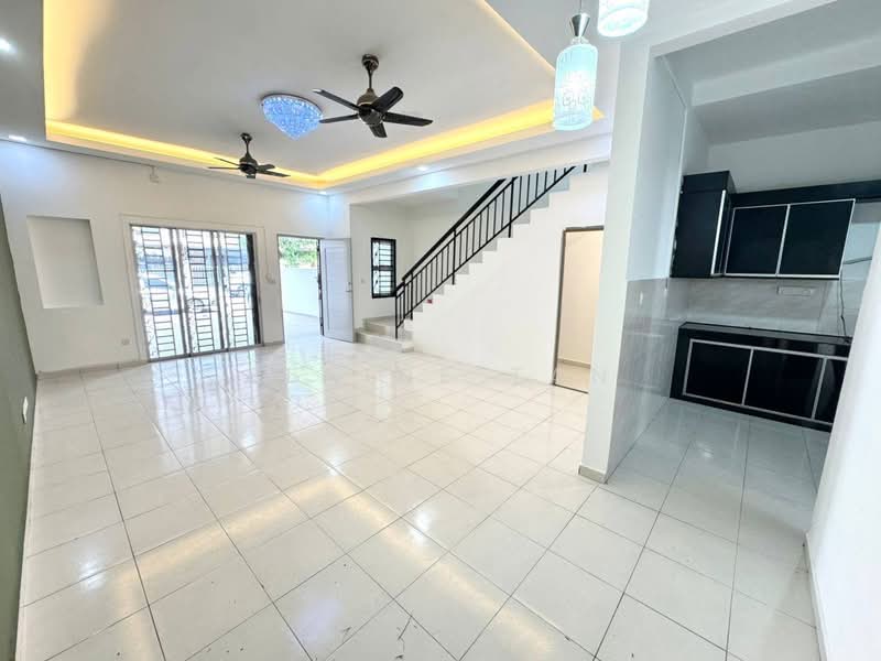 Rumah Teres 2 Tingkat untuk Dijual di Nusa Bayu (Iskandar Puteri (Nusajaya)) - Elaine Tan - Living Room - PropertyGuru.com.my